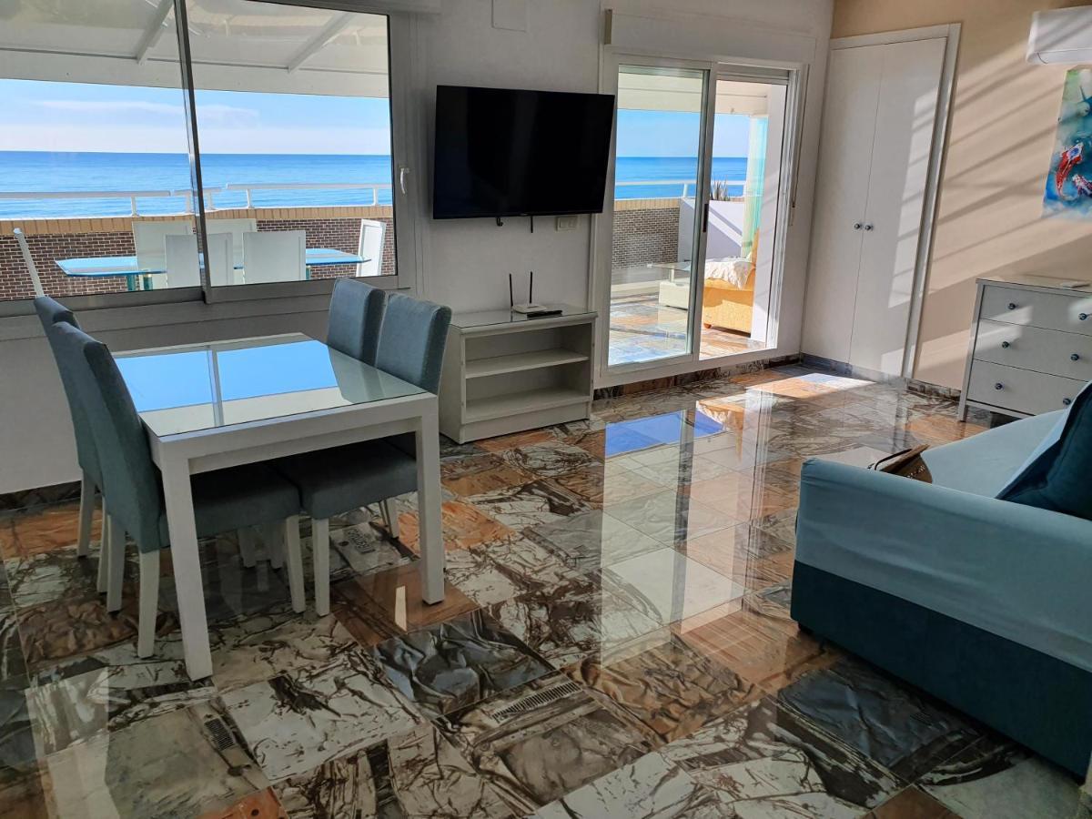 Atico Frente Al Mar. Apartamento Top 奥罗佩萨德尔马 外观 照片